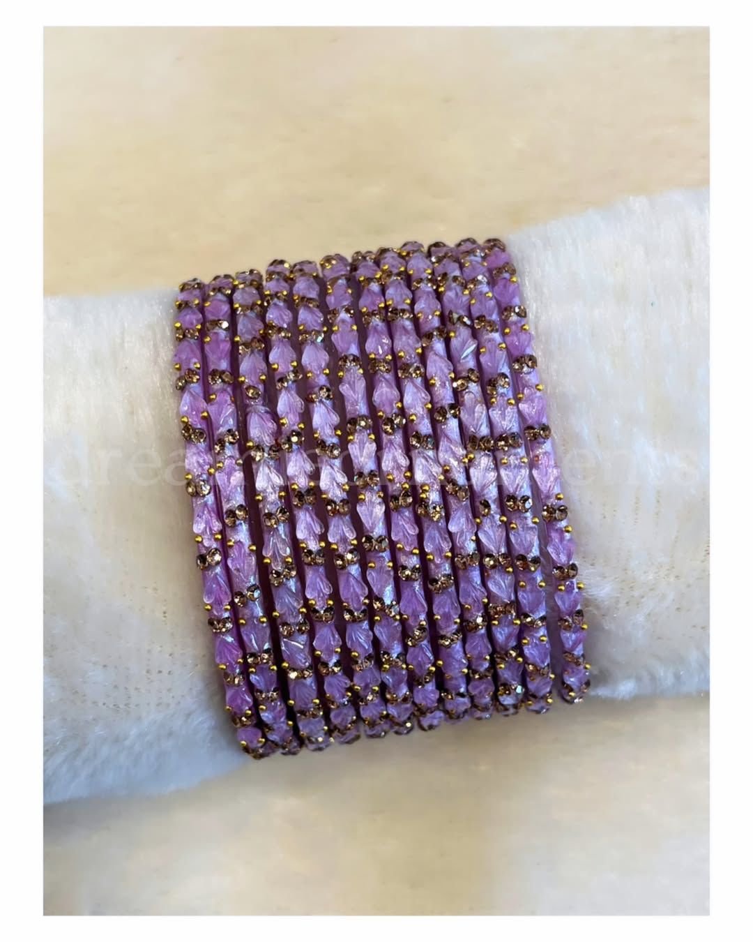 Lilly/Thulir - Image 5