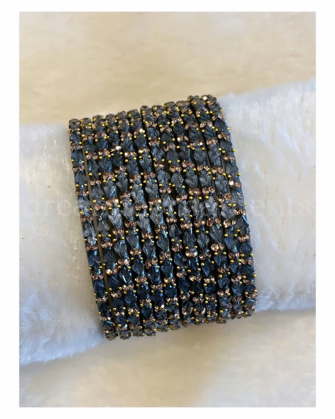 Lilly/Thulir - Image 6