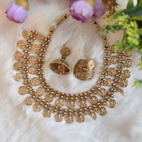 Royal Antique Multi-Row Coin Haram