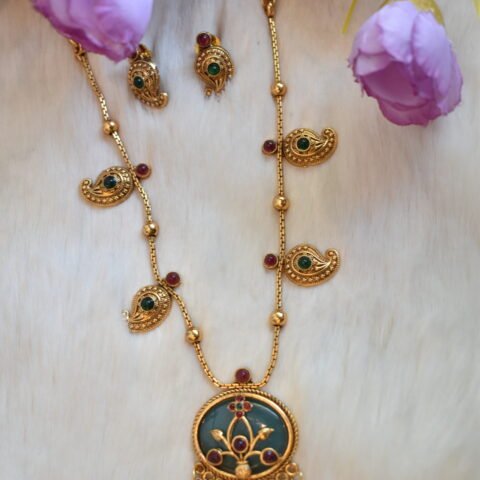 Antique Gold Lotus Bud Necklace[AN28]