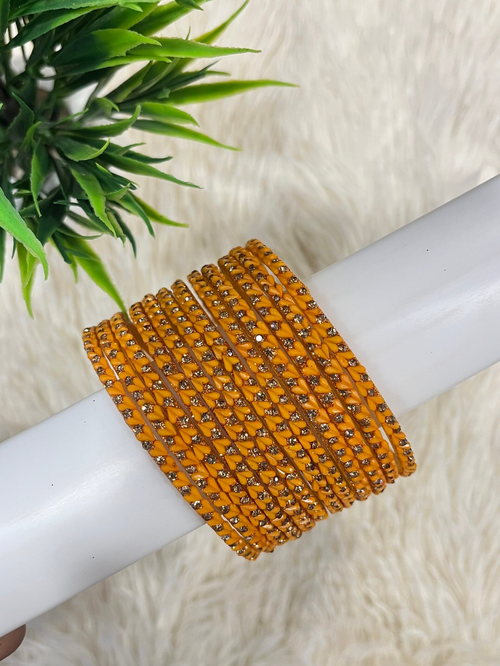 HEART STONE GLASS BANGLES - Image 12