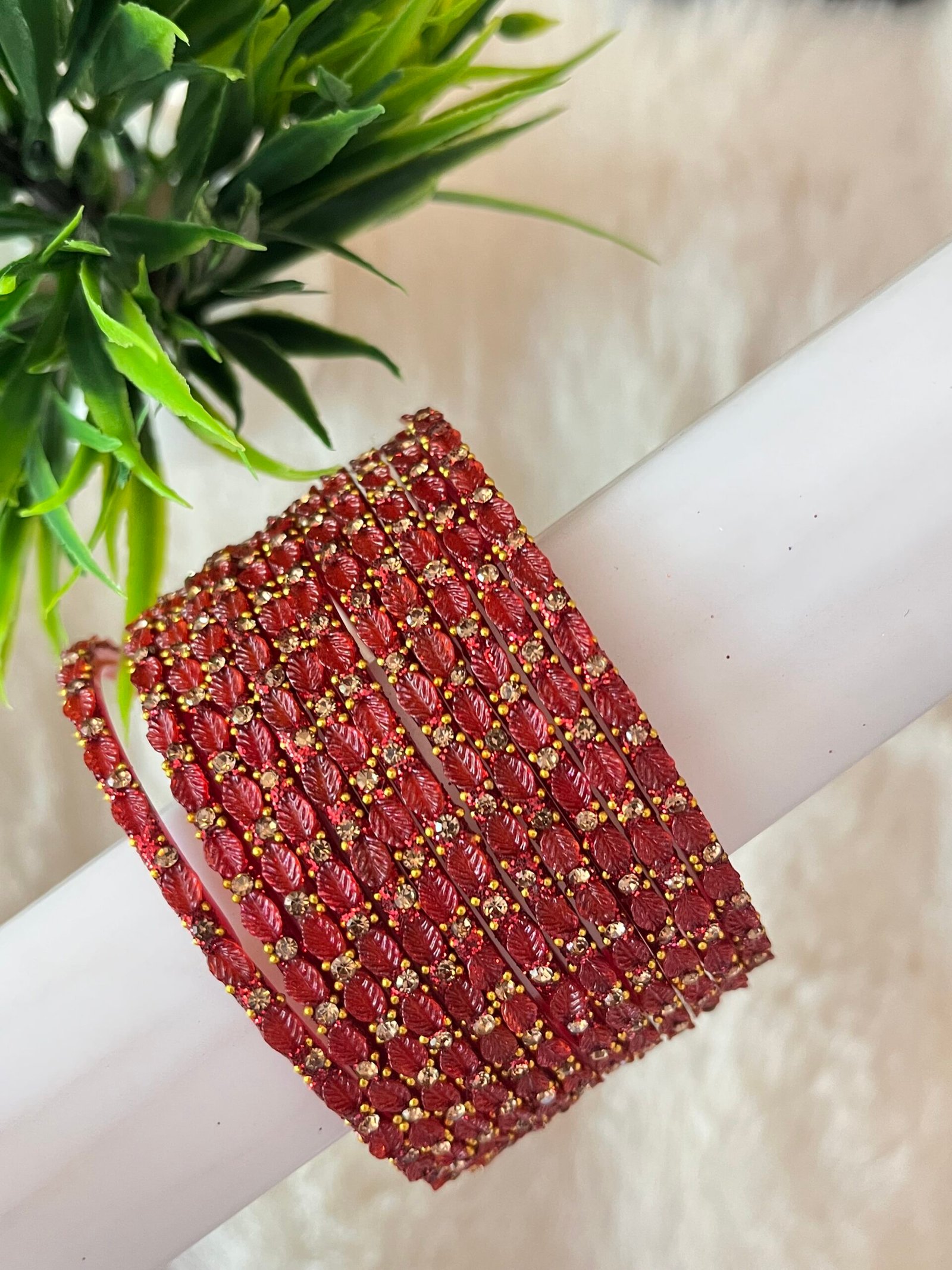 LEAF GLASS BANGLES - Image 2