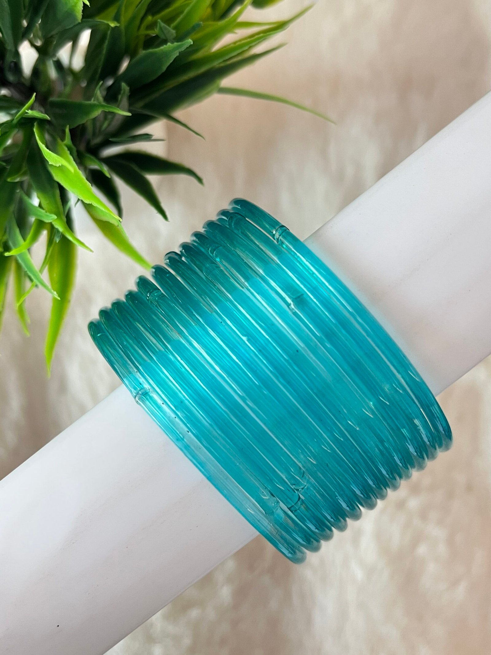 PLAIN GLASS BANGLES - Image 6