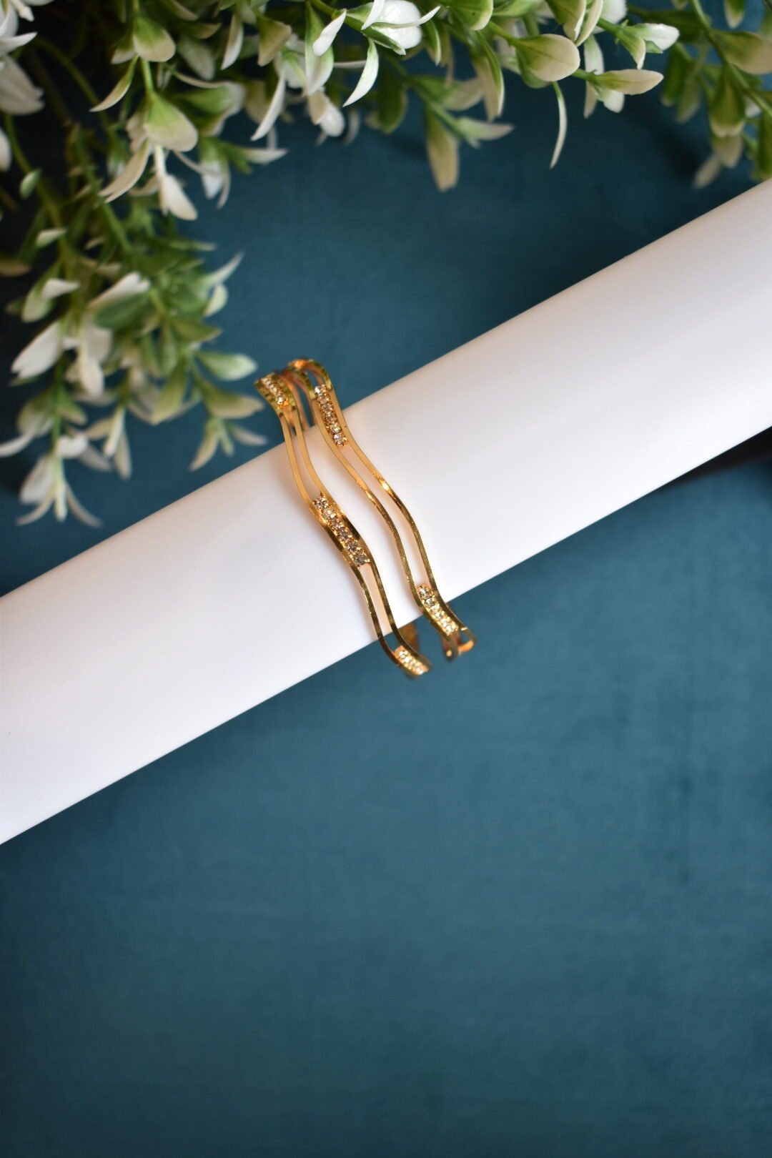 SIX STONE NELI BANGLE