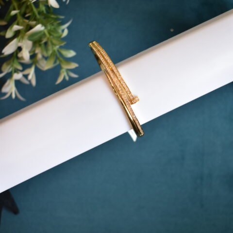 THREE LINE STONE BRACELET